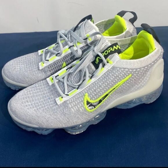 Nike Air Vapormax 2021  - Picture 2 of 9